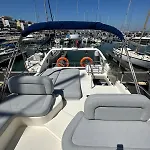 Botel Gorgeous Yacht With 3 Bedrooms 2 Bathrooms *